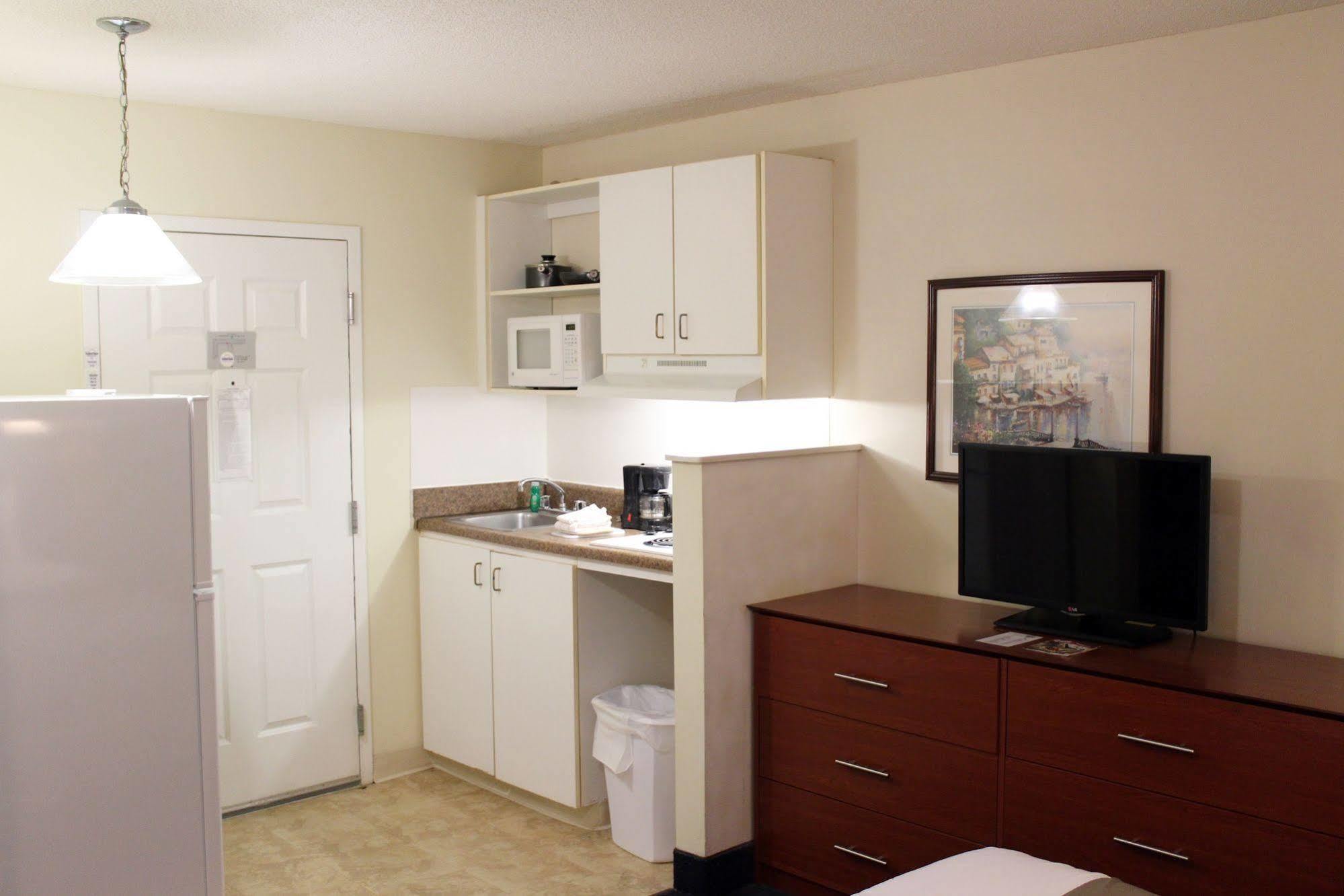Studio 6-Hampton, Va - Langley Afb Area Exteriör bild